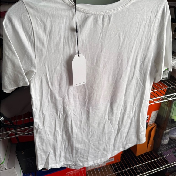 Universal Standard Red - Picture 12 of 15